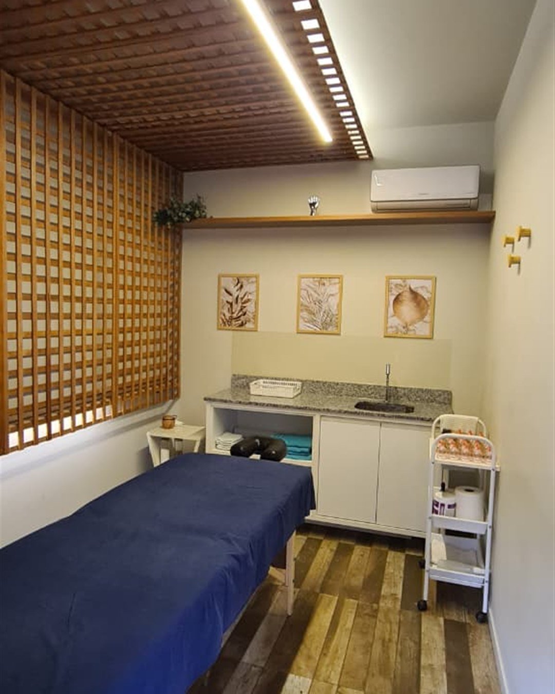 Sala Spa com cromoterapia para massoterapeuta em Palhoça